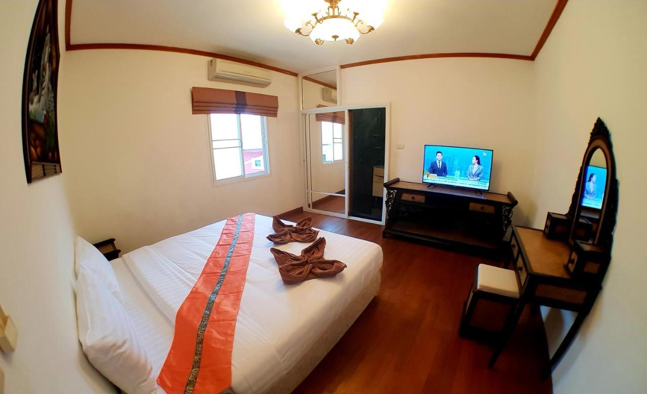 Joopland Luxury Pool Villa Pattaya Walking Street 6 Bedrooms Kültér fotó